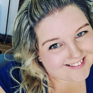 Meet your Posher, Laney